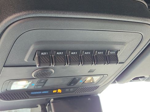 Used 2023 Ford Bronco Badlands w/ Sasquatch Package image 19