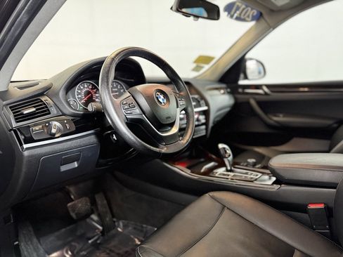 Used 2017 BMW X3 xDrive28i image 15