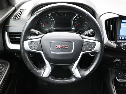 Used 2020 GMC Terrain SLT image 14