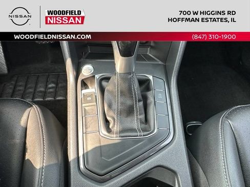 Used 2023 Volkswagen Tiguan SE w/ Panoramic Sunroof Package FWD image 34