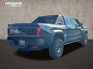 New 2025 Toyota Tacoma Trailhunter video 3