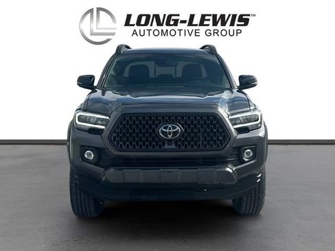 Used 2022 Toyota Tacoma Limited w/ Nightshade Package image 8
