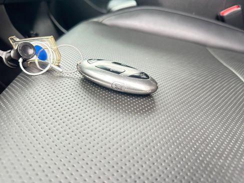 Used 2025 Hyundai Santa Fe SEL image 23