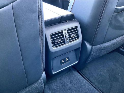 Used 2025 Nissan Rogue SV w/ Rock Creek Premium Package image 33