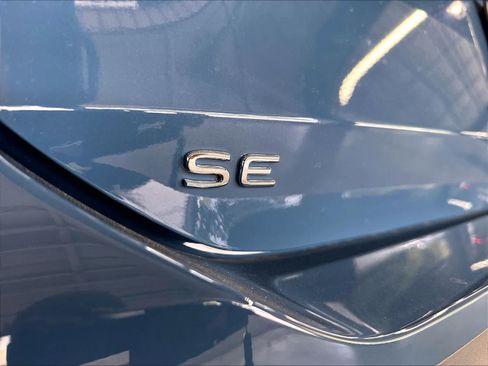New 2026 Volkswagen Tiguan SE AWD/4WD image 9