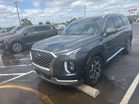 Used 2022 Hyundai Palisade Calligraphy w/ Cargo Package FWD image 1