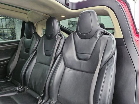 Used 2016 Tesla Model X 90D image 15