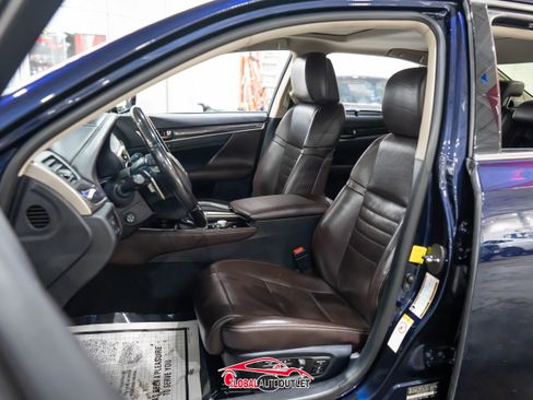 Used 2016 Lexus GS 350 AWD w/ Luxury Package image 16