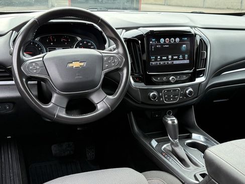 Used 2019 Chevrolet Traverse LT image 31