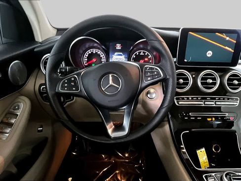 Certified 2018 Mercedes-Benz GLC 300 4MATIC image 6