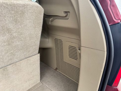 Used 2010 Toyota Highlander Limited image 45