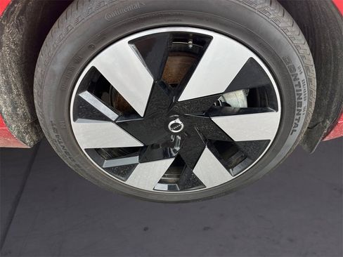 Used 2024 Volvo XC60 T8 Ultimate image 14