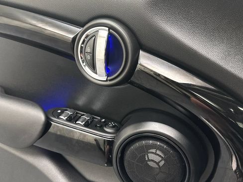 Used 2021 MINI Cooper S FWD image 19