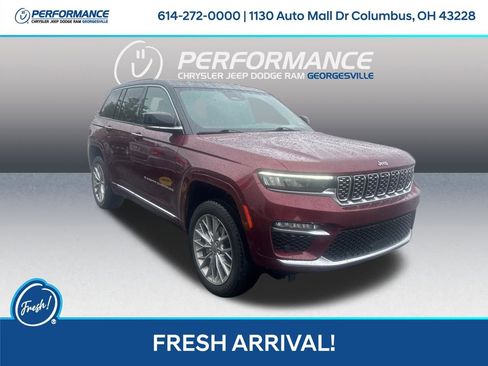 Used 2022 Jeep Grand Cherokee Summit w/ Luxury Tech Group V AWD/4WD image 1