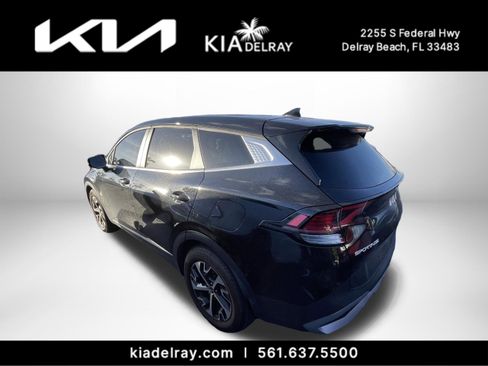 Certified 2023 Kia Sportage EX image 3