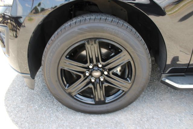Used 2021 Ford Expedition XLT RWD image 12