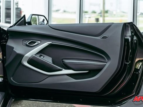 Used 2022 Chevrolet Camaro SS RWD image 68