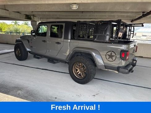 Used 2022 Jeep Gladiator Sport AWD/4WD image 16