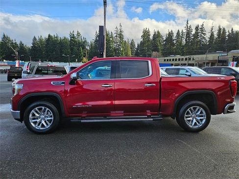Used 2022 GMC Sierra 1500 SLT w/ SLT Convenience Package image 2