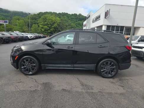 Used 2022 Chevrolet Equinox RS w/ Infotainment Package AWD/4WD image 8