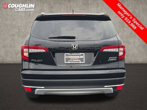 Used 2021 Honda Pilot Touring image 6