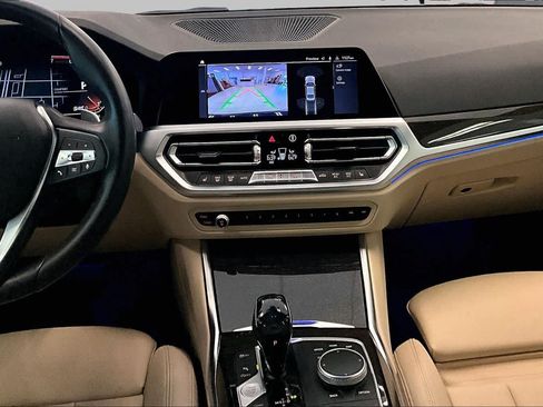 Used 2020 BMW 330i Sedan w/ Convenience Package RWD image 6
