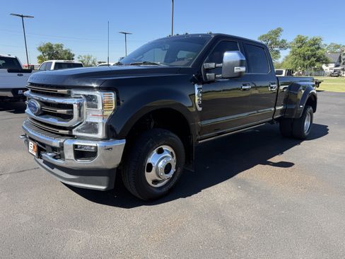 Used 2022 Ford F350 King Ranch w/ King Ranch Ultimate Package AWD/4WD image 1