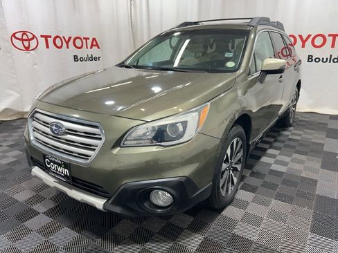 Used 2015 Subaru Outback 3.6R Limited image 3