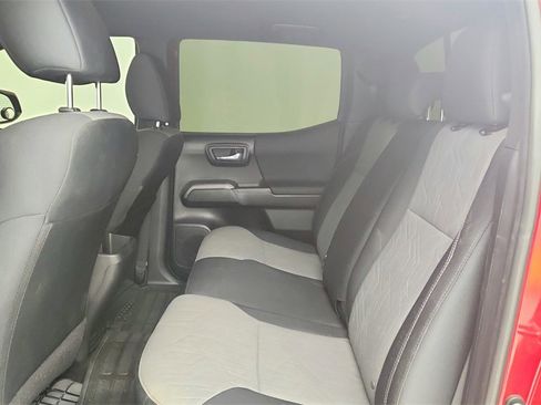 Used 2022 Toyota Tacoma SR5 image 25