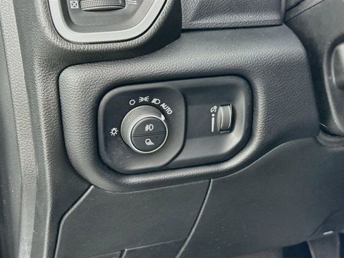 Used 2024 RAM 2500 Big Horn AWD/4WD image 14
