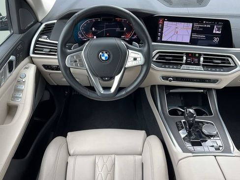 Used 2020 BMW X7 xDrive40i w/ Premium Package AWD/4WD image 12