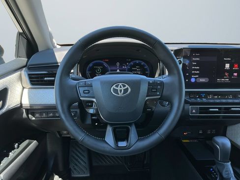 Certified 2025 Toyota Camry XLE w/ Premium Plus Package FWD image 14