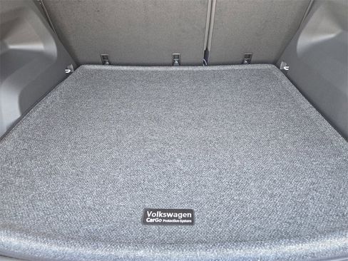 New 2026 Volkswagen Atlas Cross Sport SE image 23