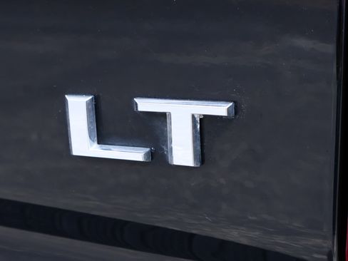 Used 2019 Chevrolet Silverado 1500 LT w/ Texas Edition AWD/4WD image 24