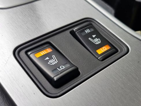 Used 2019 Nissan Murano SV image 37