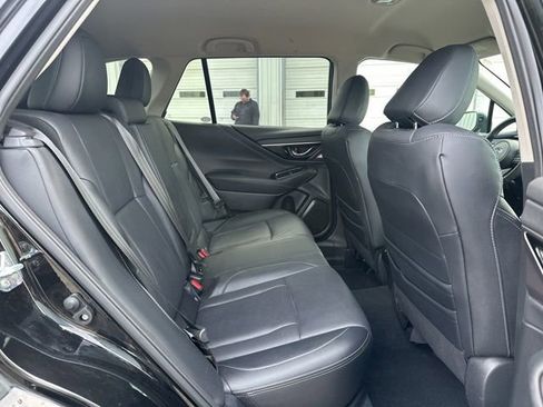 Used 2024 Subaru Outback Limited image 11