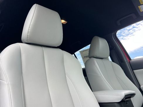 New 2026 Mitsubishi Eclipse Cross SEL image 18