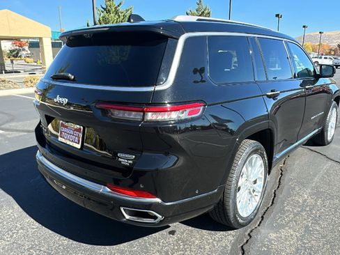 Used 2021 Jeep Grand Cherokee L Summit w/ Advanced Protech Group IV image 3