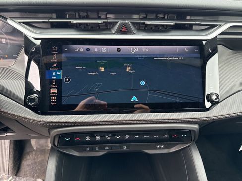 New 2026 Jeep Cherokee Overland image 13