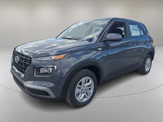 New 2026 Hyundai Venue SE video 3