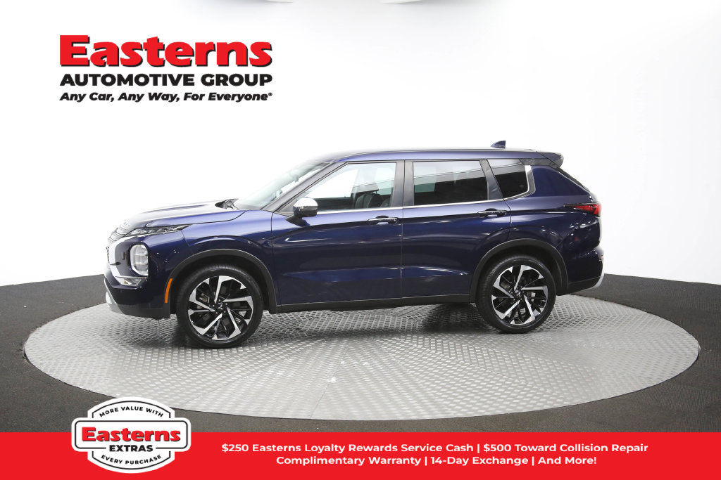 Used 2023 Mitsubishi Outlander SE AWD/4WD image 60
