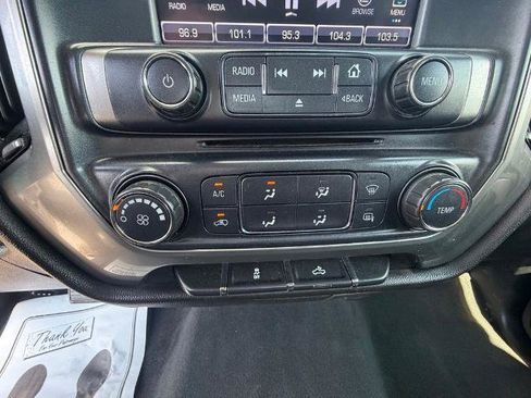 Used 2019 Chevrolet Silverado 1500 LT AWD/4WD image 27