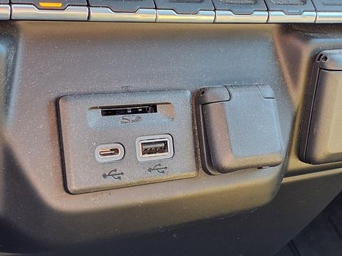 Used 2019 Chevrolet Silverado 1500 LT w/ All-Star Edition AWD/4WD image 17