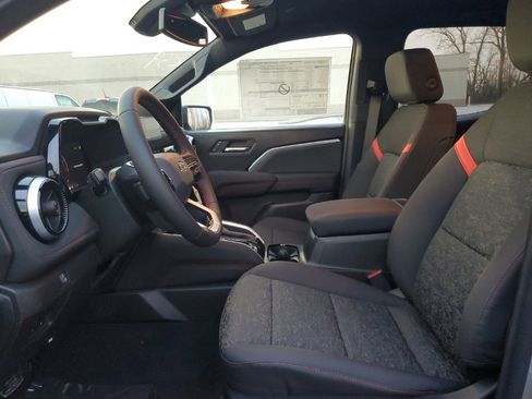 New 2025 Chevrolet Colorado Z71 image 15