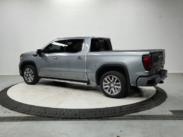Used 2024 GMC Sierra 1500 Denali AWD/4WD image 6
