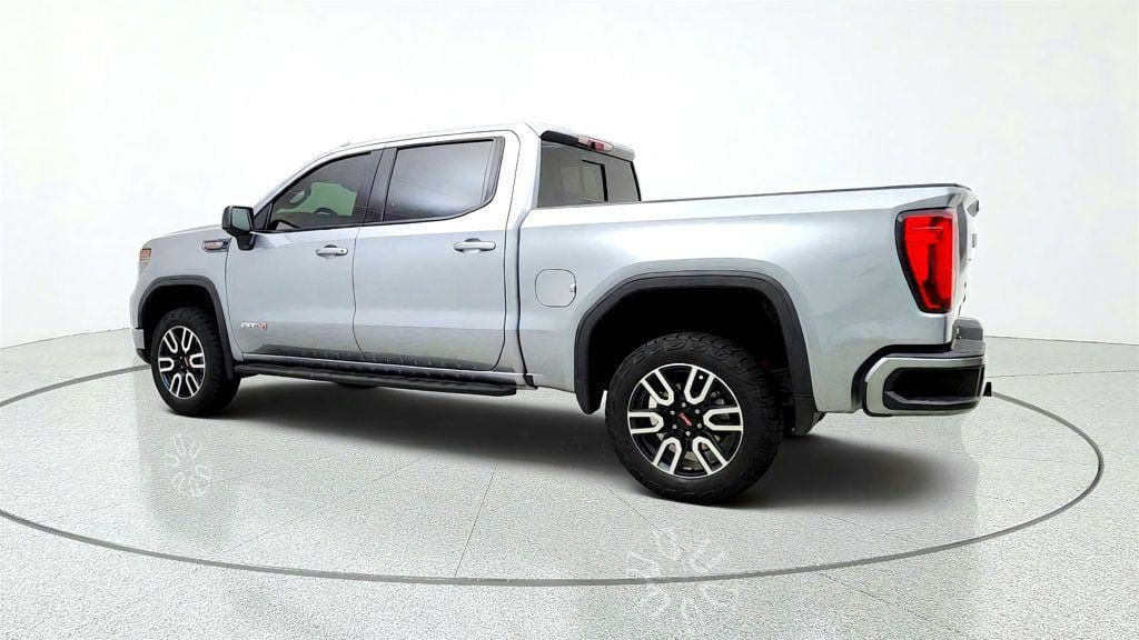 Used 2024 GMC Sierra 1500 AT4 w/ Technology Package AWD/4WD image 7