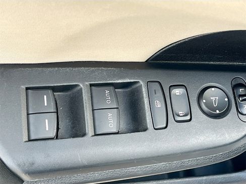 Used 2020 Honda Civic EX image 17