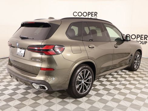 New 2026 BMW X5 xDrive50e w/ M Sport Package AWD/4WD image 22