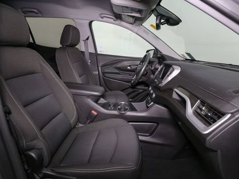 Used 2024 GMC Terrain SLE w/ Driver Convenience Package AWD/4WD image 17