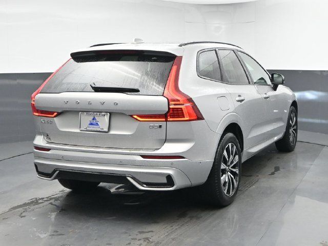 Used 2024 Volvo XC60 B5 Plus w/ Protection Package Premier AWD/4WD image 8